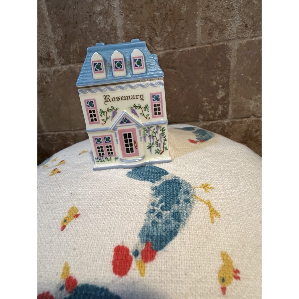 Canterbury Crossing Rosemary Lenox Spice Village Jar EUC House & Lid NO CHIPS